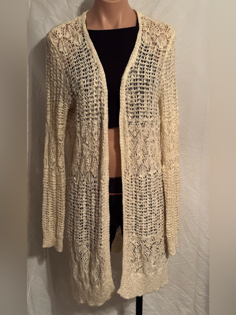 Mudd Open-Front Crochet Cardigan in Cream